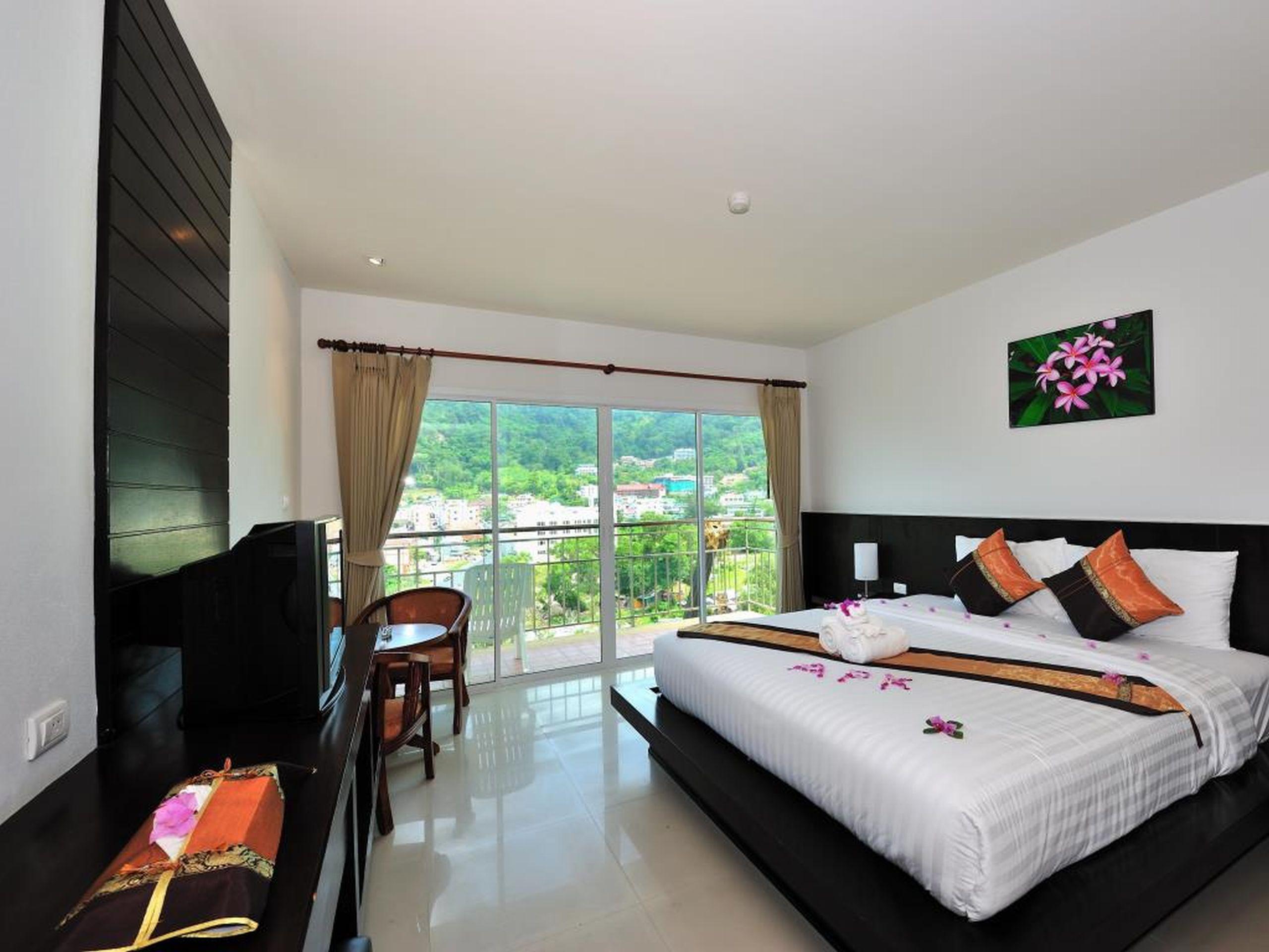 Apk Resort Patong Exterior photo